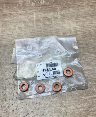 Citroen C1 Fuel injector 198169 4Pcs