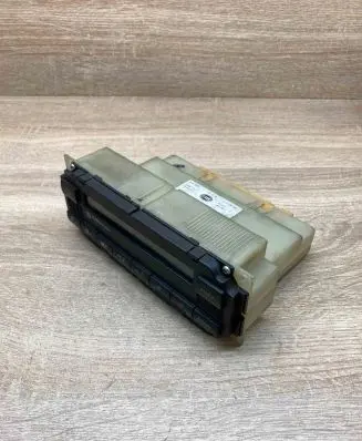 Volkswagen PASSAT B5 Climate control unit 3B1907044A 5HB00761710