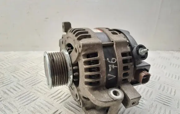 Toyota Corolla Verso AR10 Generator/alternator 270600G011 270600G01184