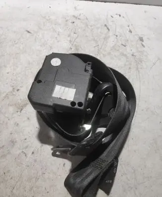 Renault Megane III Front seatbelt 33040326