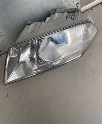 Skoda Octavia Mk2 (1Z) Headlight/headlamp