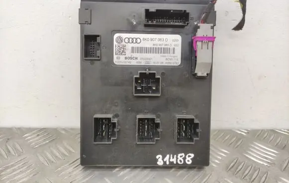 Audi A4 S4 B8 8K Comfort/convenience module 8K0907063D