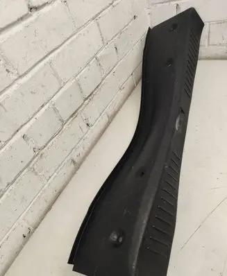 Ford Focus Trunk/boot sill cover protection 4M51A40352