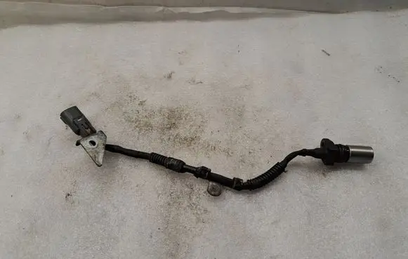 Toyota Avensis T270 Crankshaft position sensor 0296001471 9091905069