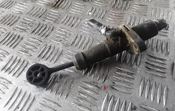 Citroen Jumper Clutch master cylinder 1331560080
