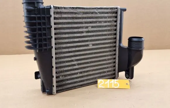 Peugeot 3008 I Intercooler radiator