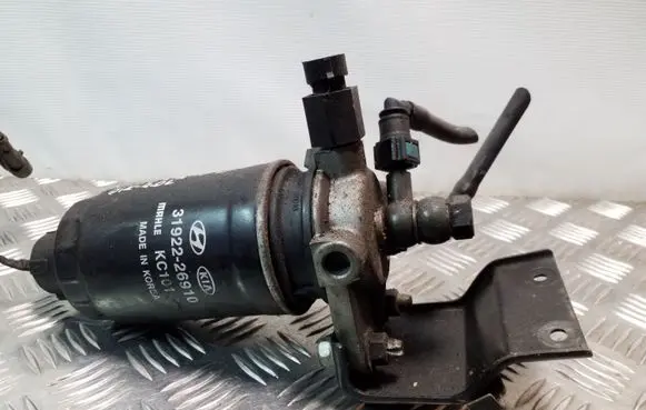Hyundai Santa Fe Fuel filter bracket/mount holder 