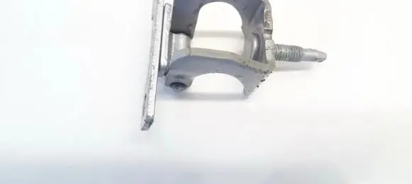 Peugeot 206 Tailgate/trunk/boot hinge