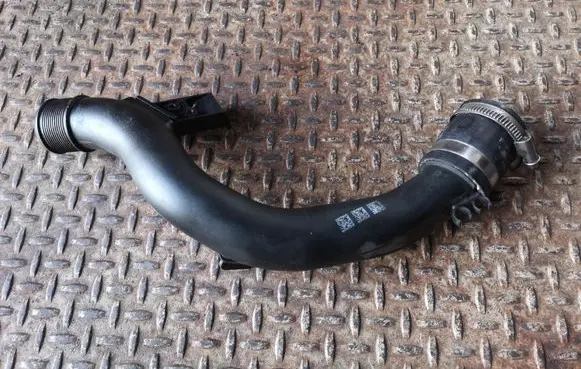 Ford Focus Intercooler hose/pipe F1F16F075A F1F16F075AB