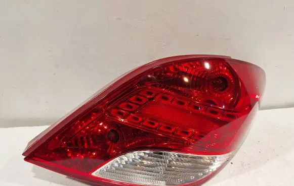 Peugeot 207 Rear/tail lights 9686565980