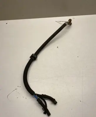 Volkswagen Multivan T4 Fuel line/pipe/hose 701201080BH