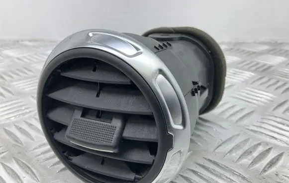 Audi TT TTS Mk2 Dash center air vent grill 8J0820901 8P0820901