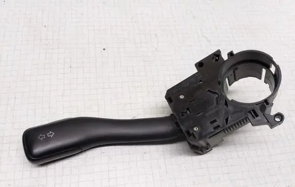 Volkswagen Golf IV Indicator stalk 286058