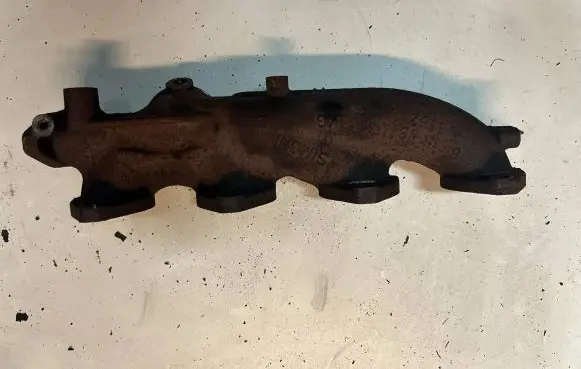 BMW 4 F36 Gran coupe Exhaust manifold 143417