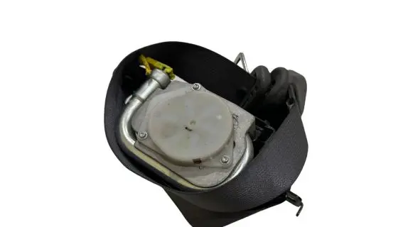 Hyundai Tucson JM Front seatbelt 888202E400