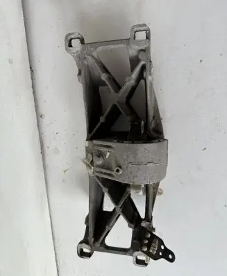 Jaguar XF Gearbox mounting bracket 5W935060AB