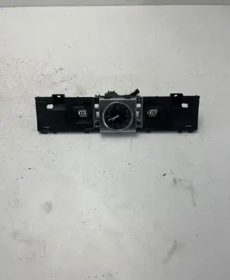 Volkswagen PASSAT B7 Other dashboard part 3AA857318C