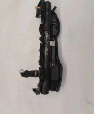 Renault Scenic II - Grand scenic II Fuel main line pipe