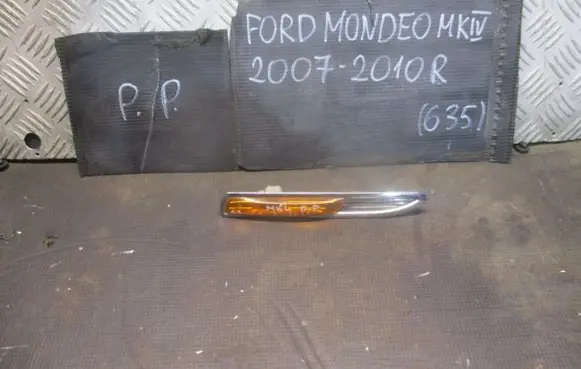 Ford Mondeo MK IV Voltage converter/converter module 