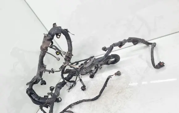 Toyota Yaris Engine installation wiring loom 821210D511
