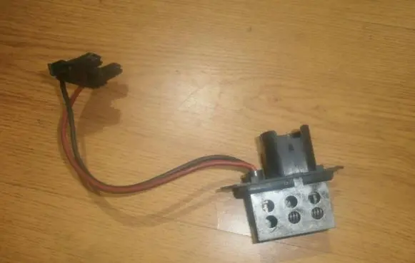 Renault 19 Heater blower motor/fan resistor 020619m