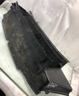 Opel Astra L Intercooler air guide/duct channel 9842349680