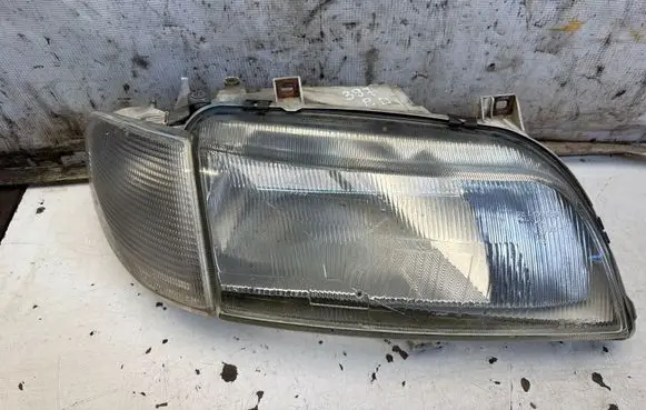 Volkswagen Sharan Headlight/headlamp 1305235255