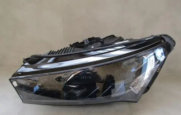 Skoda Enyaq iV Headlight/headlamp 5LB941015G