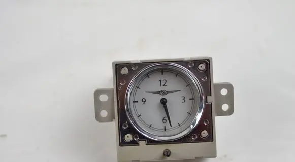 Chrysler Sebring (JS) Clock 52879 1000470EV 2276