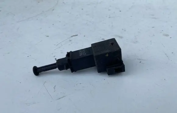 Audi A3 S3 8L Brake pedal sensor switch 1J0945511A