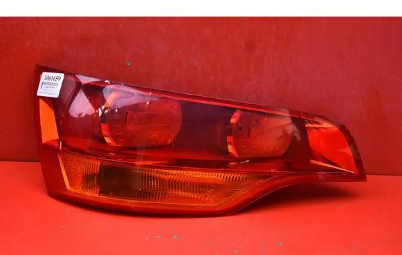 Audi Q7 4L Rear/tail lights 4L0945093