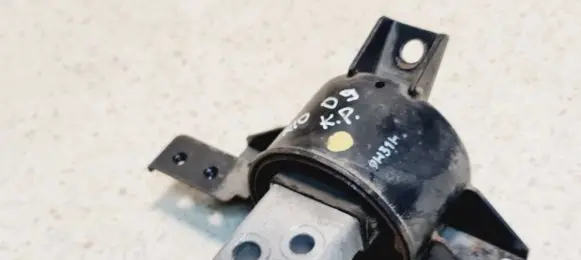 KIA Rio Gearbox mount 9H31H
