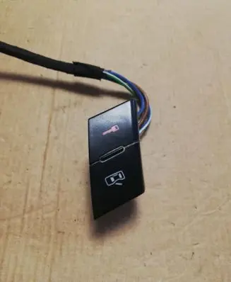 Audi A6 S6 C5 4B Central locking switch button 4B1962107