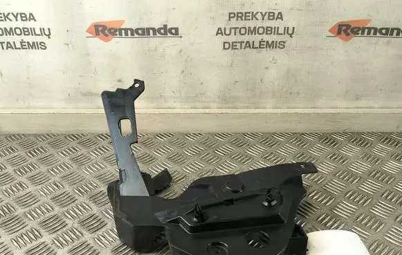 Ford Kuga III Other engine bay part LV4BS02476CA