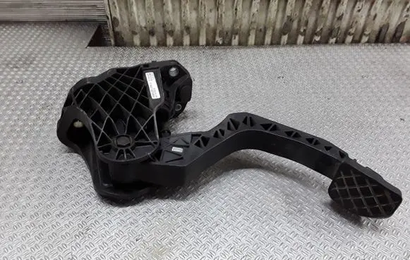Audi A3 S3 8P Clutch pedal 1K1721059AF