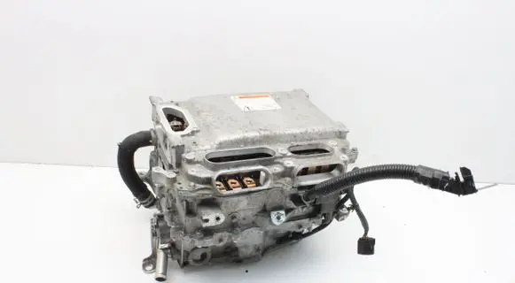Lexus IS III XE30 Voltage converter inverter G920030132 G927053010