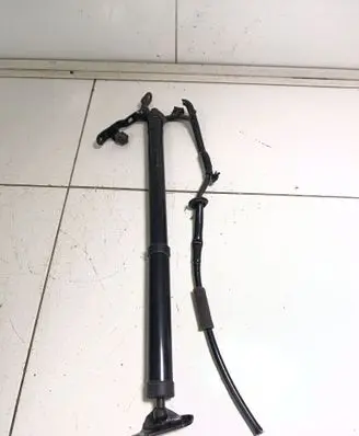 Toyota RAV 4 (XA40) Tailgate/trunk strut/damper 6891042040 6053021689