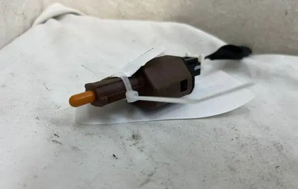 Tesla Model 3 Brake pedal sensor switch 104468100B