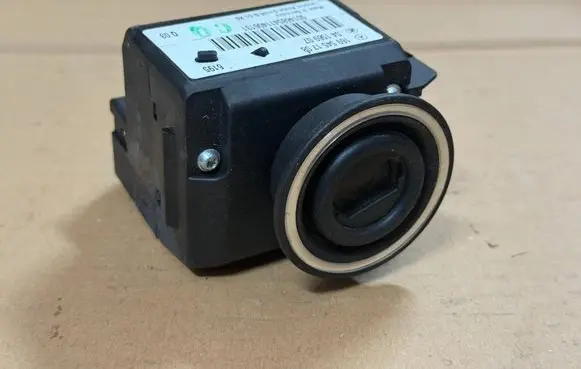 Mercedes-Benz A W169 Ignition lock 1695451708 04156907 5014685411406131