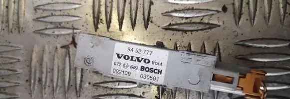 Volvo S60 Airbag deployment crash/impact sensor 9452777
