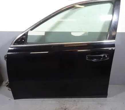 Subaru Legacy Front door