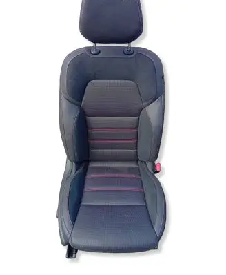 Renault Arkana Front passenger seat 