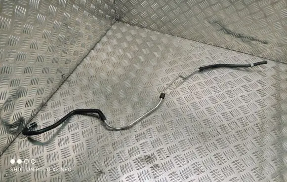 Mercedes-Benz E W212 Engine coolant pipe/hose A2128301096
