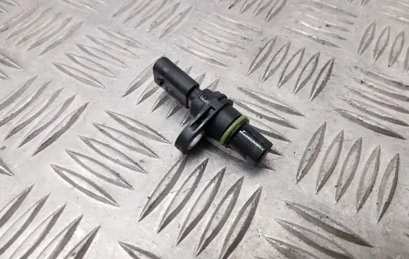 Volkswagen Golf VII Camshaft position sensor 04L907601A