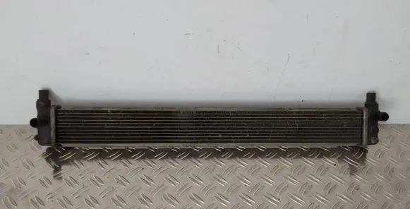 Toyota Prius (XW30) Coolant radiator