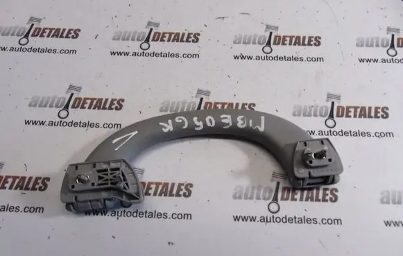 Mercedes-Benz E W211 Rear interior roof grab handle A2118100051