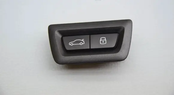 BMW X5 G05 Tailgate/boot open switch button 5A64C25