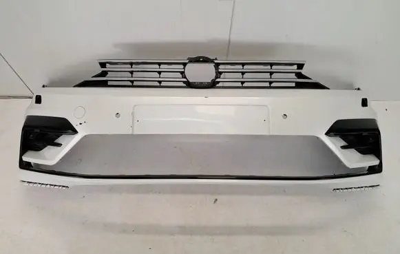 Volkswagen Touran III Front bumper 5TA807221 Z2497
