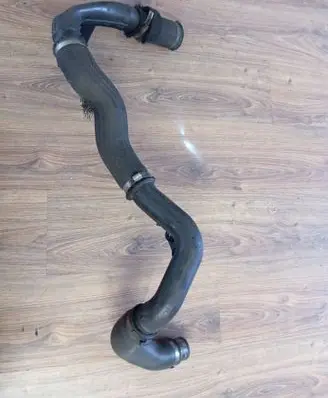Mitsubishi Grandis Intercooler hose/pipe