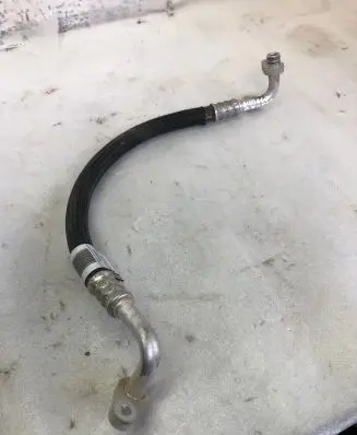 Opel Corsa F Air conditioning (A/C) pipe/hose 9826365480
